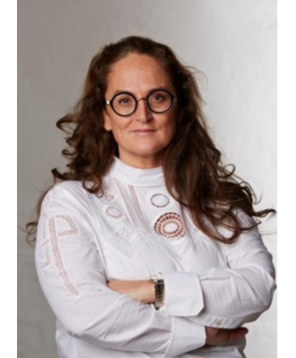 Emma Haziza Photo BD 331x457 1